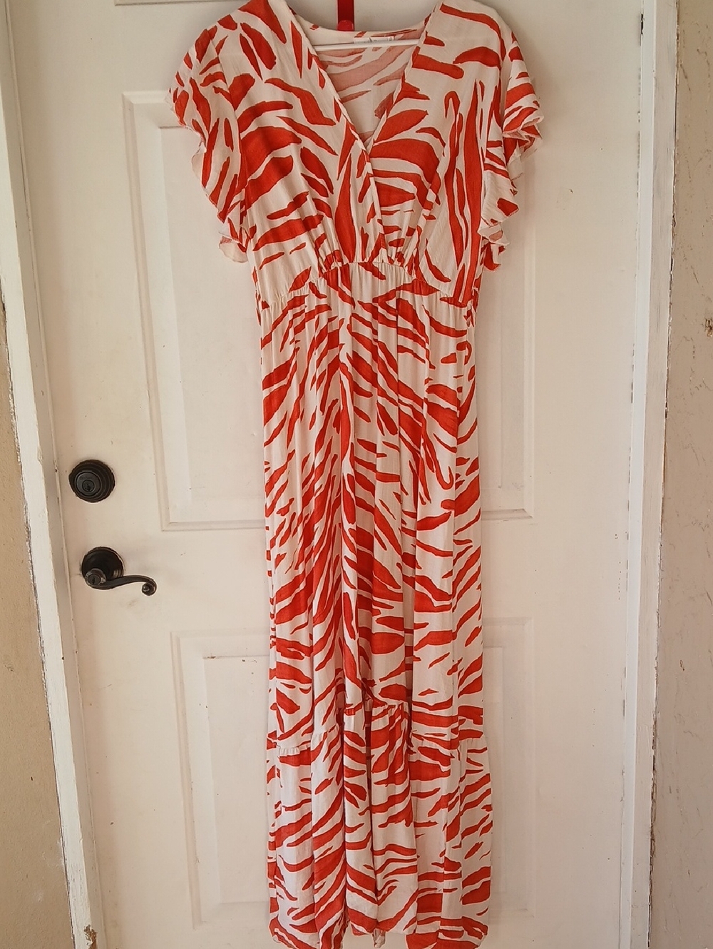 Chic Orange and White Patterned Maxi Dress